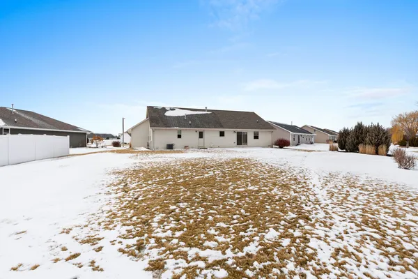 $479,900 | 1728 Ballinamore Place, De Pere, WI 54115