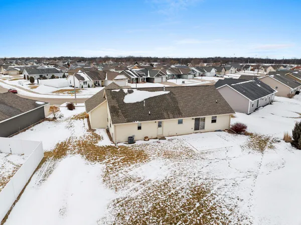 $479,900 | 1728 Ballinamore Place, De Pere, WI 54115