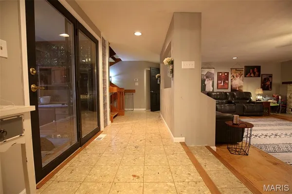 $594,900 | 2415 Zent Drive, Vandalia, IL 62471