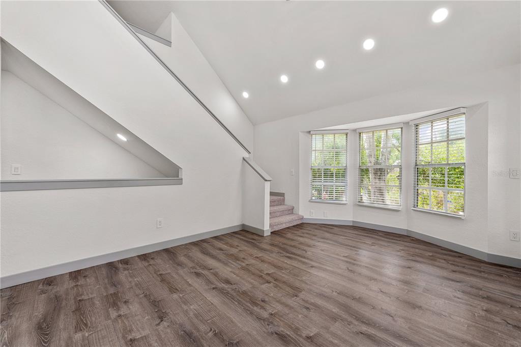 6300 Raleigh Street, Unit 115 Orlando, FL 32835 - Photo 5 of 33