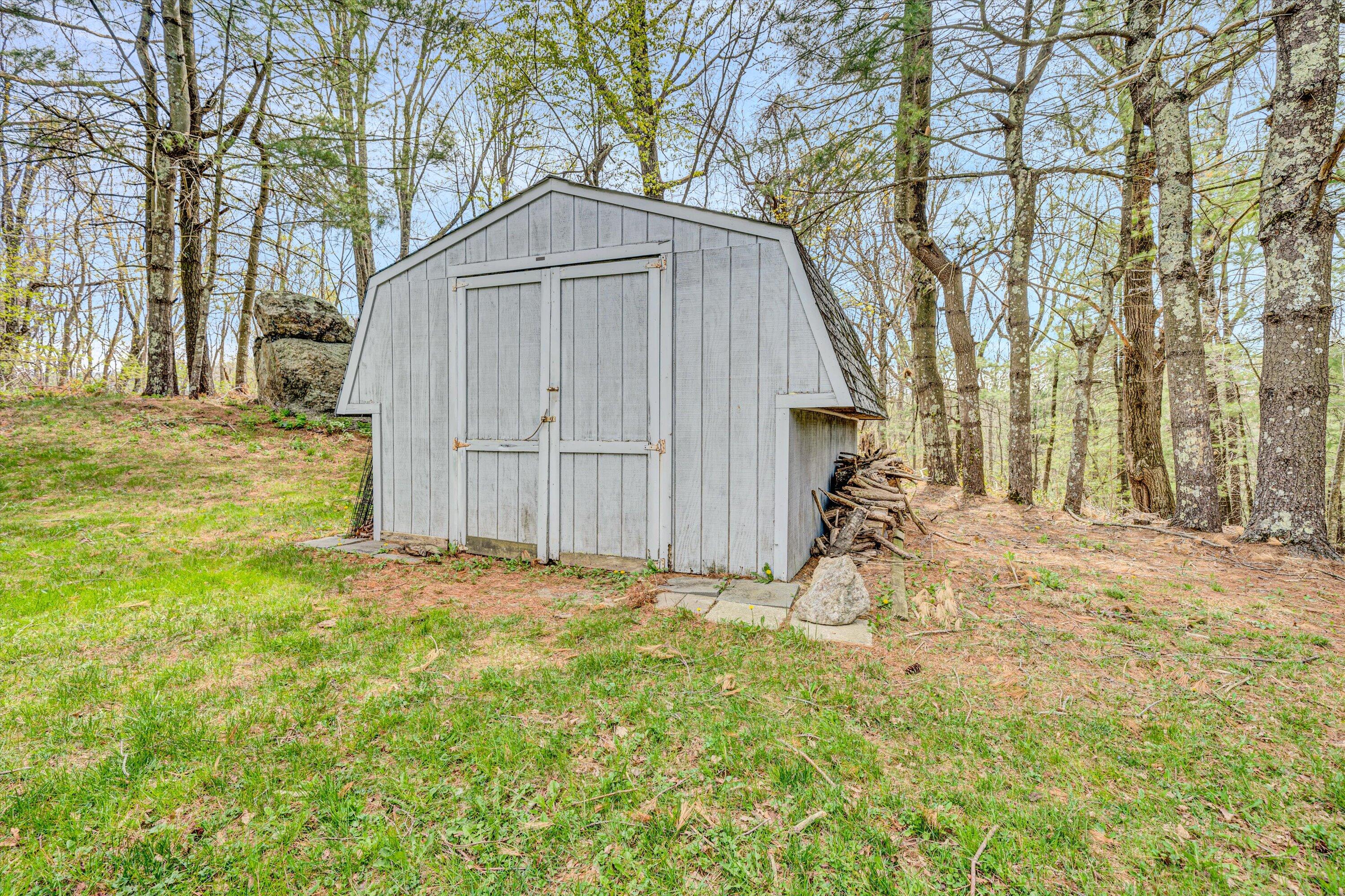10610 Slings Gap Road Bent Mountain, VA 24059 - Photo 50 of 61 Storage Shed
