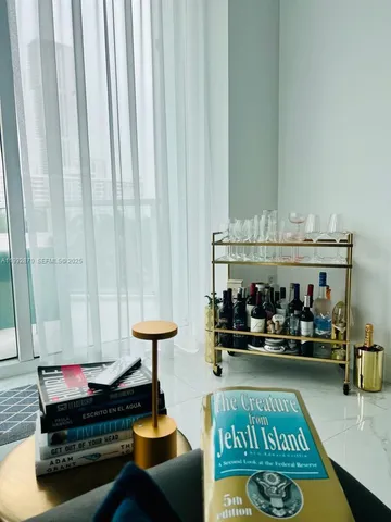 $2,850 | 1900 North Bayshore Drive, Unit 710, Miami, FL 33132