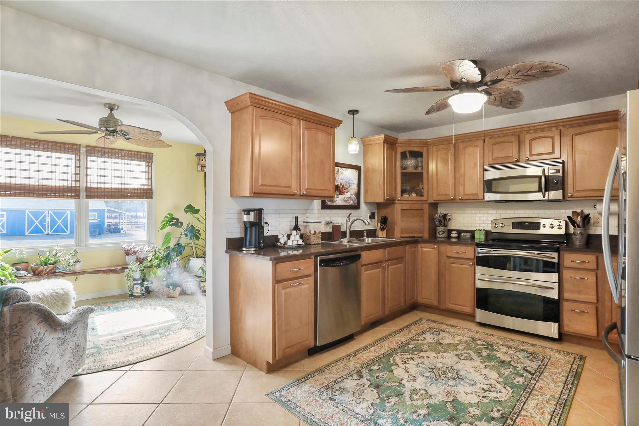 5670 Long Meadow Road Middletown, VA 22645 - Photo 9 of 61 Kitchen