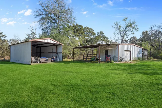 $564,899 | 2879 Oak Forest Lane, Madisonville, TX 77864