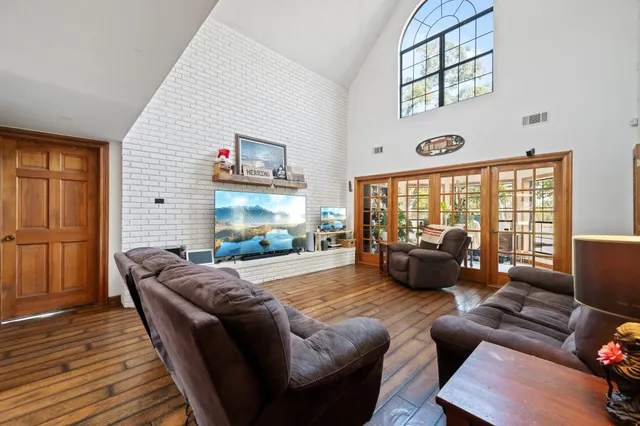 $564,899 | 2879 Oak Forest Lane, Madisonville, TX 77864