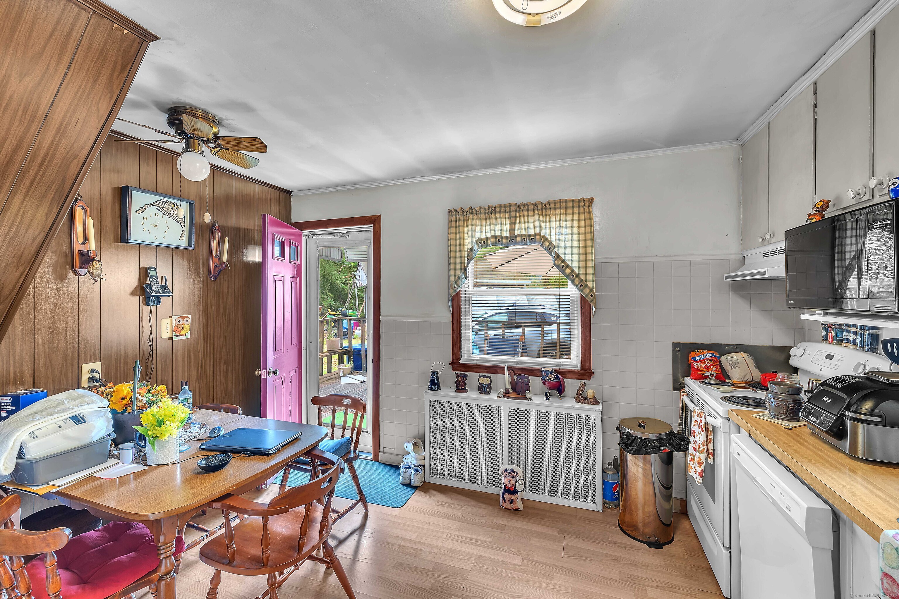 398 Boston Post Road Waterford, CT 06385 - Photo 12 of 40