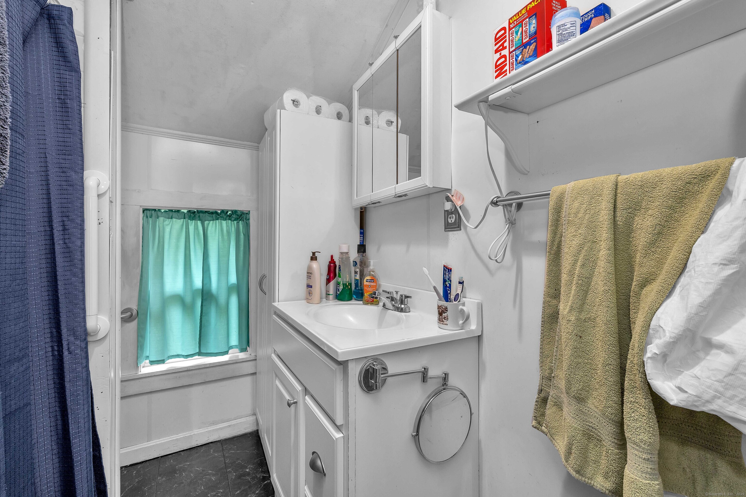 398 Boston Post Road Waterford, CT 06385 - Photo 30 of 40