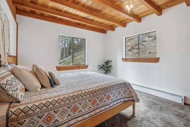 $444,000 | 2120 Pack Trail, Mount Shasta, CA 96067