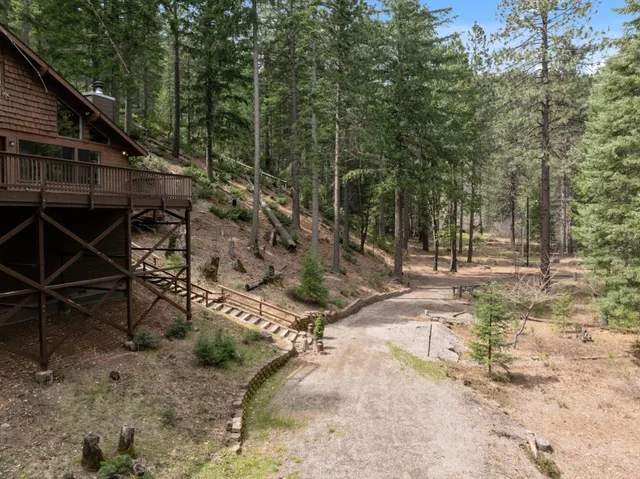 $444,000 | 2120 Pack Trail, Mount Shasta, CA 96067