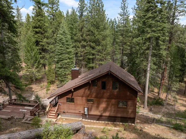 $444,000 | 2120 Pack Trail, Mount Shasta, CA 96067
