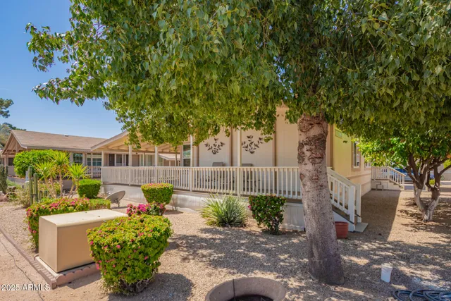 $229,900 | 3901 East Pinnacle Peak Road, Unit 4, Phoenix, AZ 85050