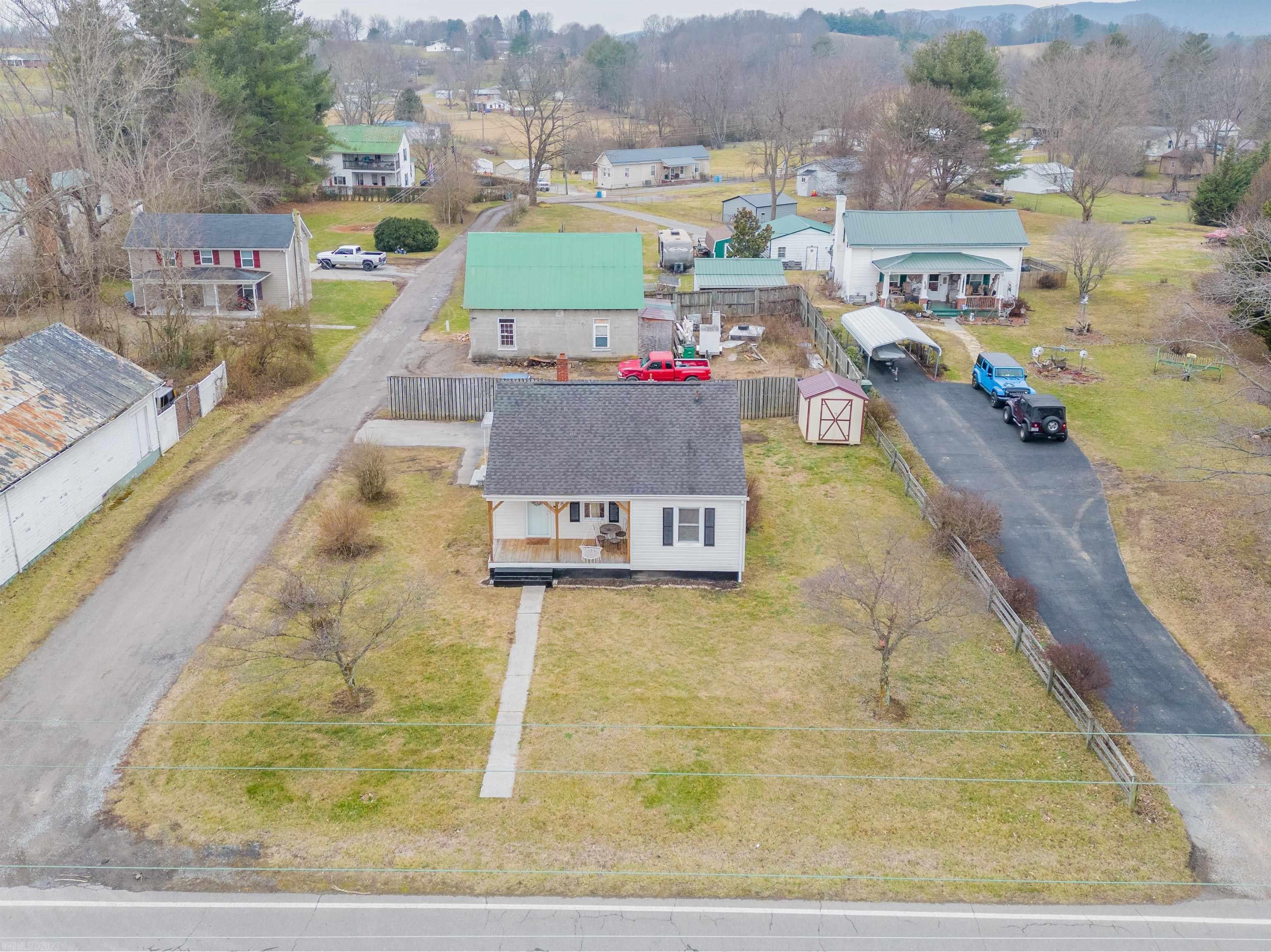 7585 Belspring Road Radford, VA 24141 - Photo 33 of 39 Gallery Image 33