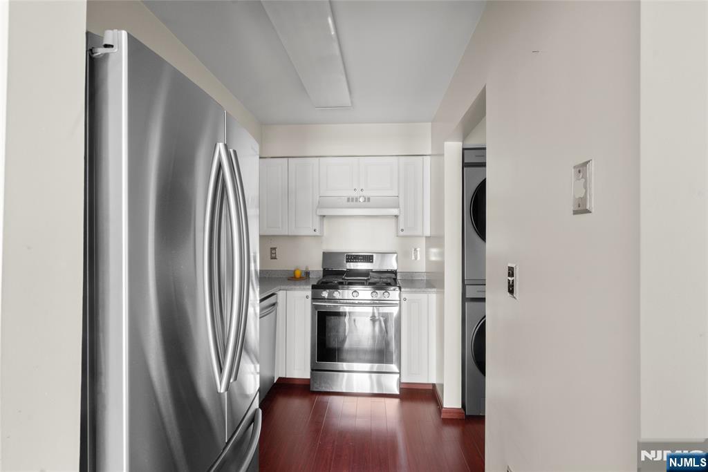 10 Bergen Ridge Road North Bergen, NJ 07047 - Photo 11 of 22