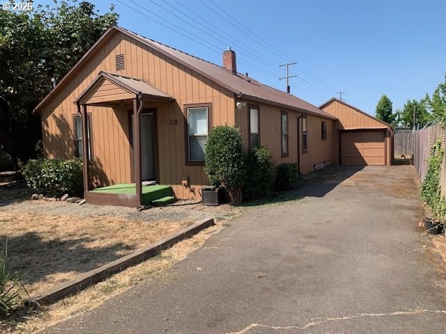 218 South 19th Street Springfield, OR 97477 - Photo 1 of 19 Gallery Image 1