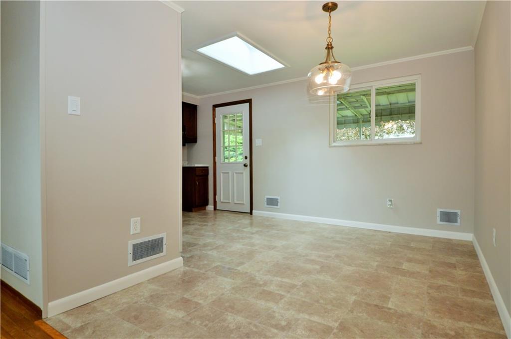 2030 Reis Run Road Pittsburgh, PA 15237 - Photo 7 of 25 Gallery Image 7