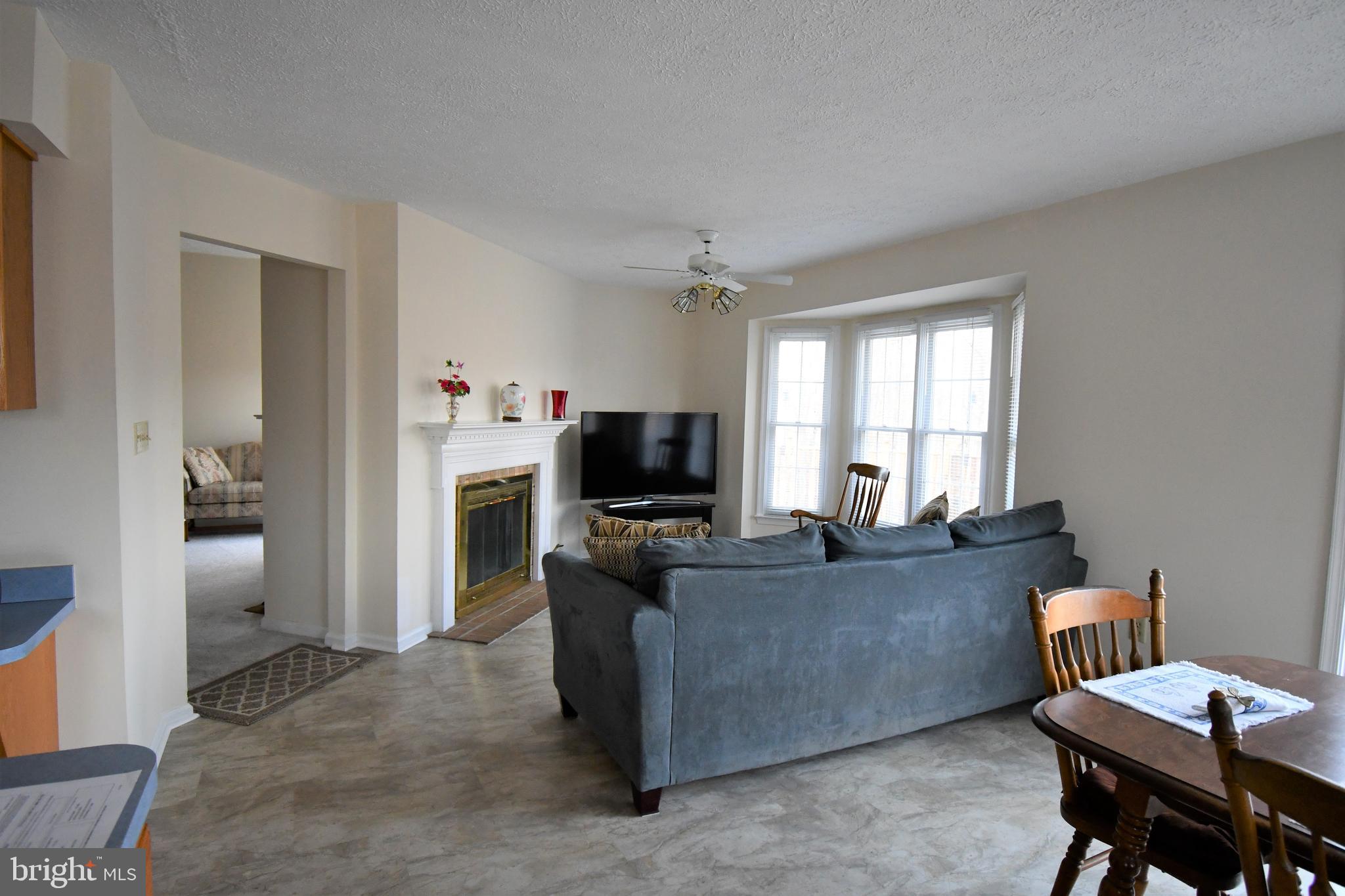 271 Monastery Ridge Road Stephenson, VA 22656 - Photo 23 of 89 Sitting Area