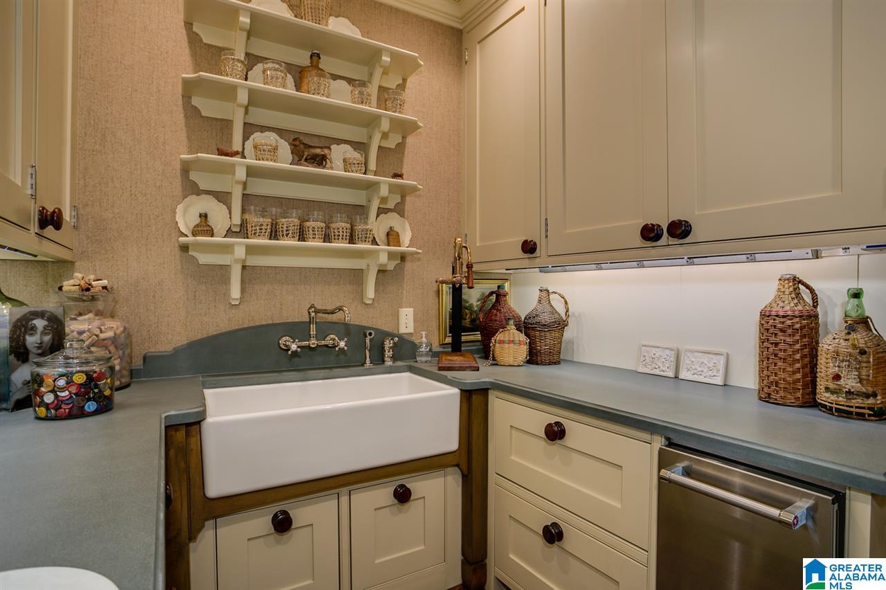 3057 Sterling Road Birmingham, AL 35213 - Photo 14 of 50