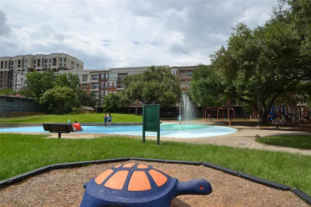 $2,495 | 1635 Castle Court, Houston, TX 77006