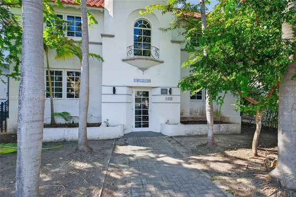 $3,100 | 1410 Euclid Avenue, Unit 2, Miami Beach, FL 33139