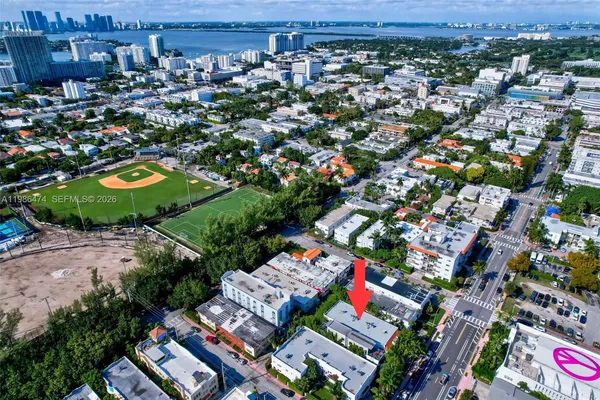 $3,100 | 1410 Euclid Avenue, Unit 2, Miami Beach, FL 33139