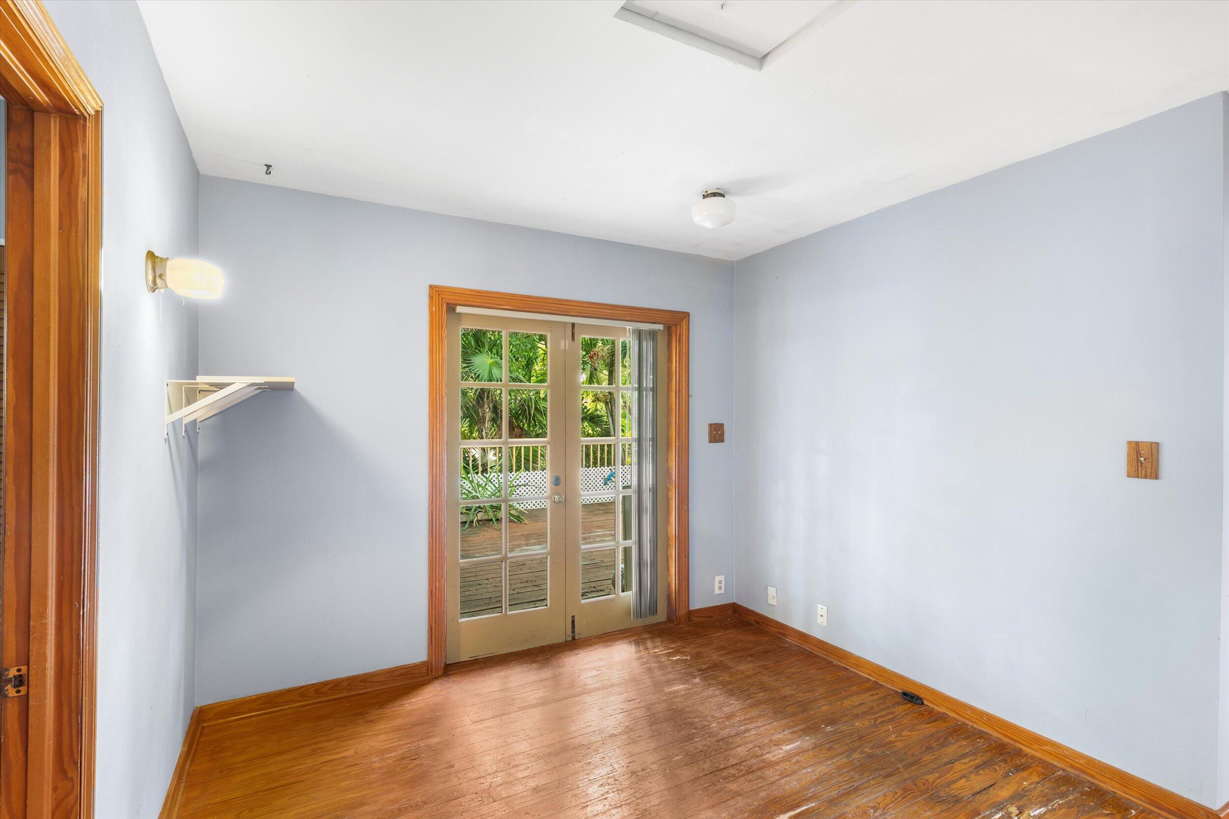 2914 Fogarty Avenue Key West, FL 33040 - Photo 33 of 44 20-020