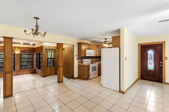 a view of a storage & utility room