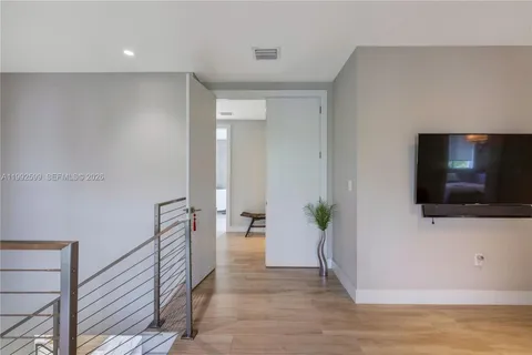 $3,245,000 | 5602 Southwest 65th Court, South Miami, FL 33143