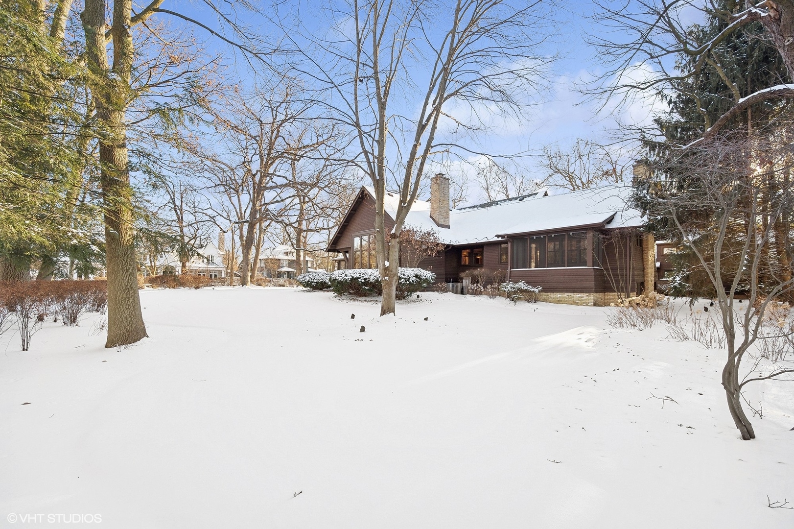 822 Bryant Avenue Winnetka, IL 60093 - Photo 30 of 37 a view of snow on the side of road