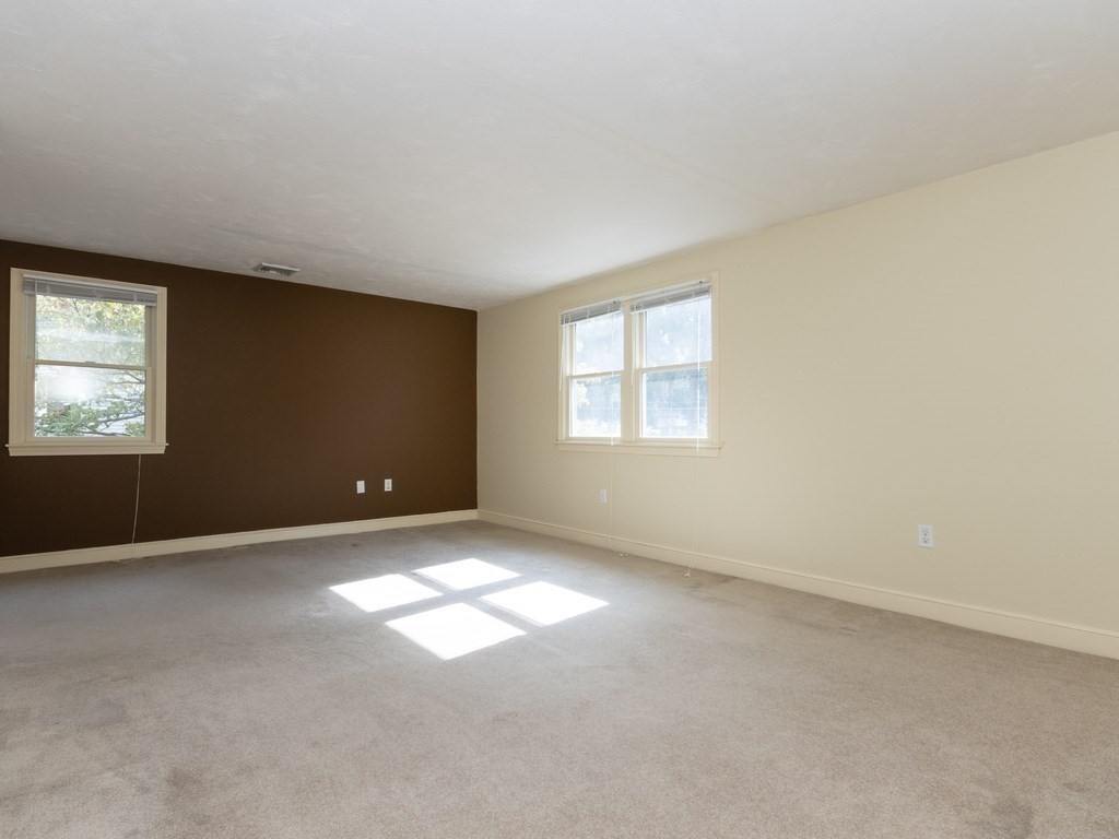 9 Killeen Road Walpole, MA 02032 - Photo 26 of 40 Gallery Image 26