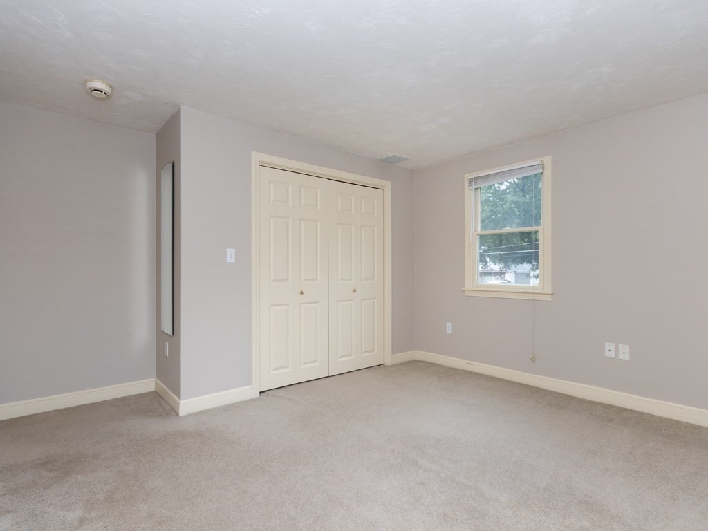 9 Killeen Road Walpole, MA 02032 - Photo 31 of 40 Gallery Image 31