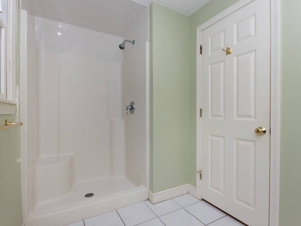 9 Killeen Road Walpole, MA 02032 - Photo 35 of 40 Gallery Image 35