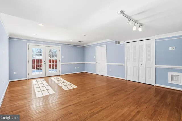 $395,000 | 4001 Forestdale Avenue, Woodbridge, VA 22193