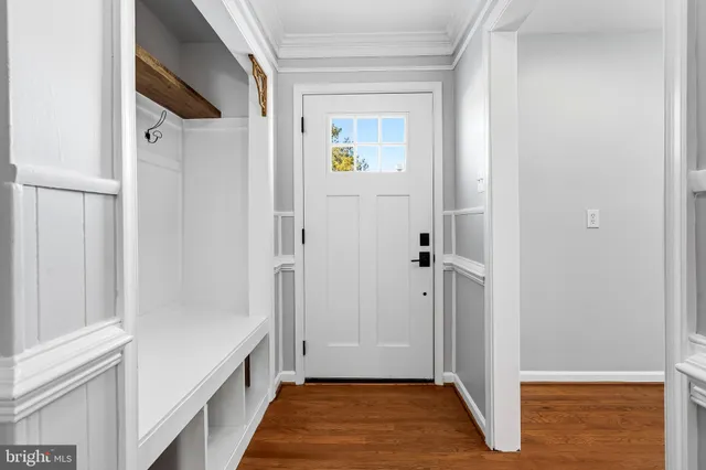 $395,000 | 4001 Forestdale Avenue, Woodbridge, VA 22193