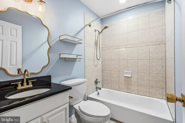 $395,000 | 4001 Forestdale Avenue, Woodbridge, VA 22193