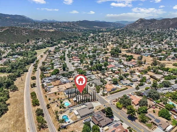 $700,000 | 24131 Del Amo Road, Ramona, CA 92065