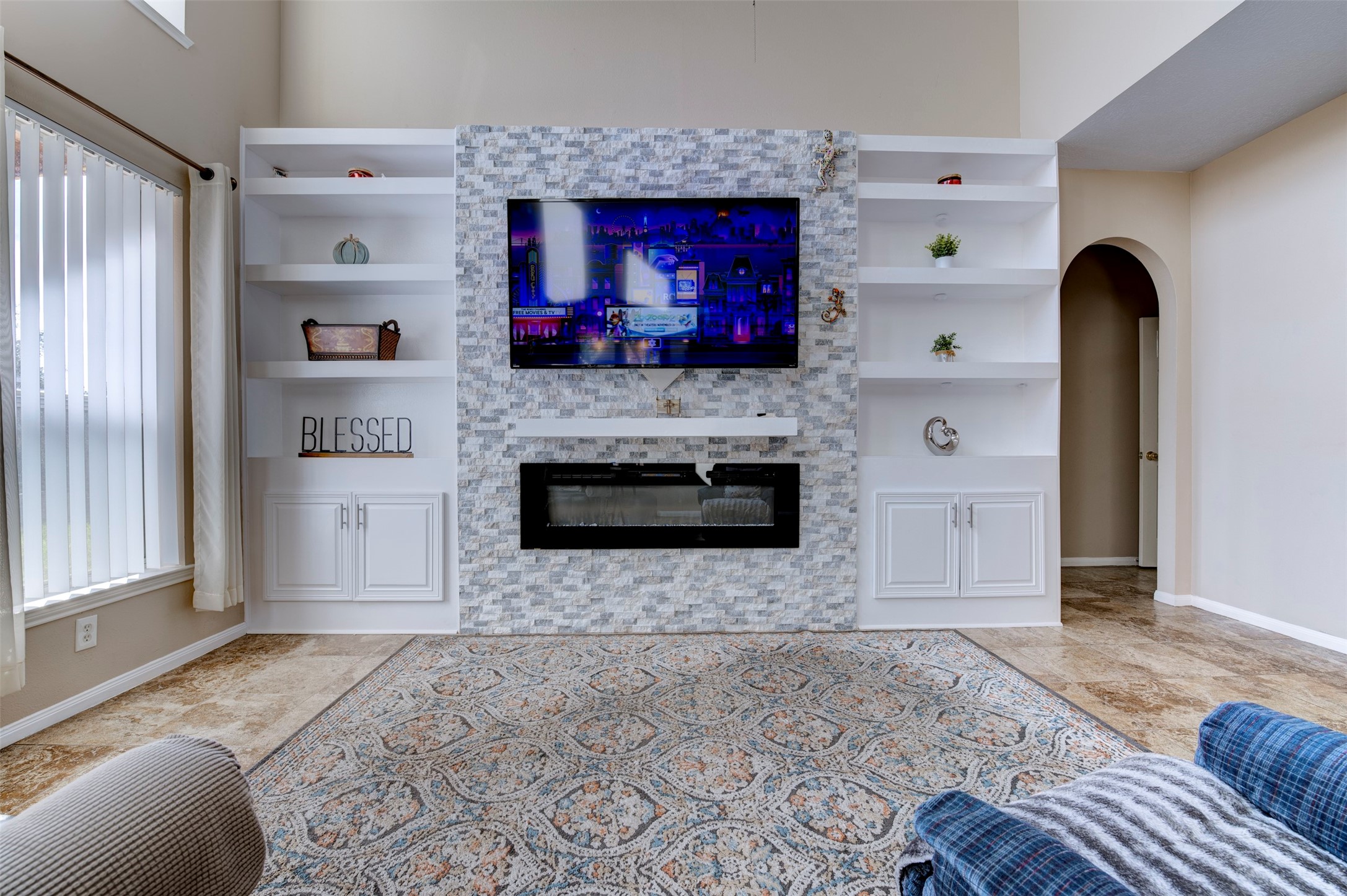 9214 Windy Spring Court Houston, TX 77089 - Photo 9 of 50 a living room with furniture and a fireplace