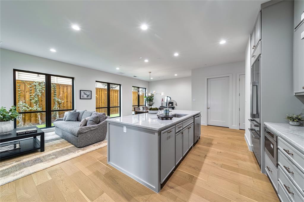 3601 Routh Street, Unit 1B Dallas, TX 75219 - Photo 12 of 26 Gallery Image 12