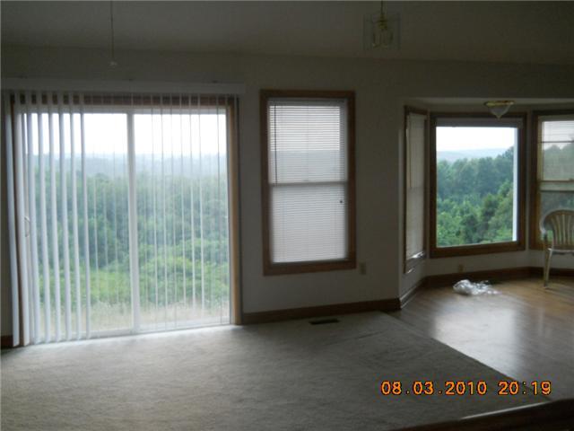 10373 Clearport Road Southwest Amanda, OH 43102 - Photo 3 of 6 Gallery Image 3