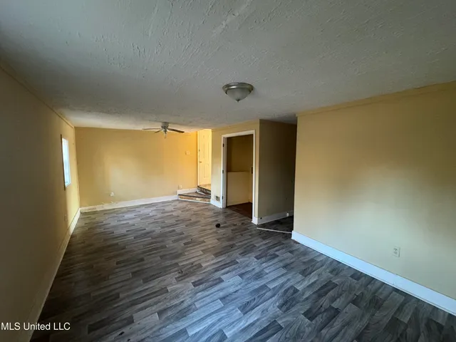 $53,900 | 2862 Oak Forest Drive, Jackson, MS 39212