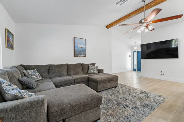 $669,000 | 162 Greentree Circle, Jupiter, FL 33458