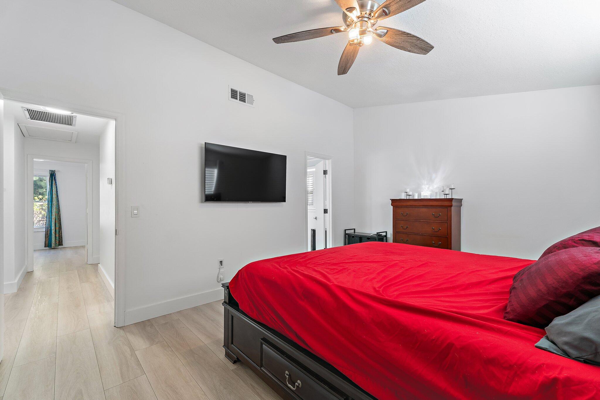 162 Greentree Circle Jupiter, FL 33458 - Photo 19 of 43 IMG_7913