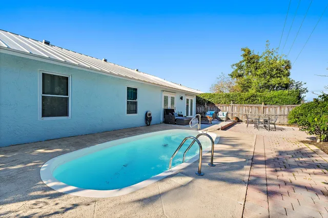 $669,000 | 162 Greentree Circle, Jupiter, FL 33458