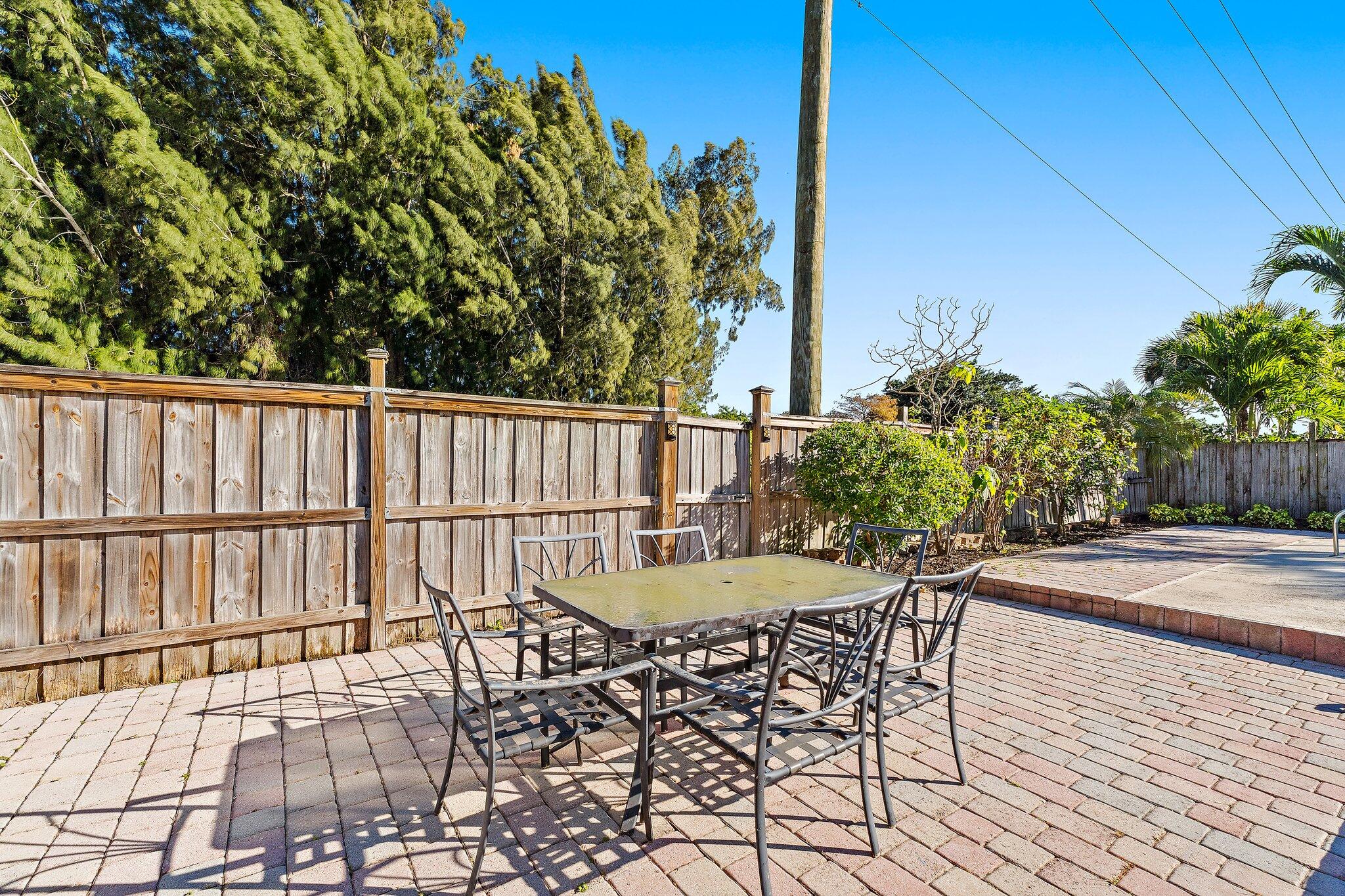 162 Greentree Circle Jupiter, FL 33458 - Photo 37 of 43 IMG_7881