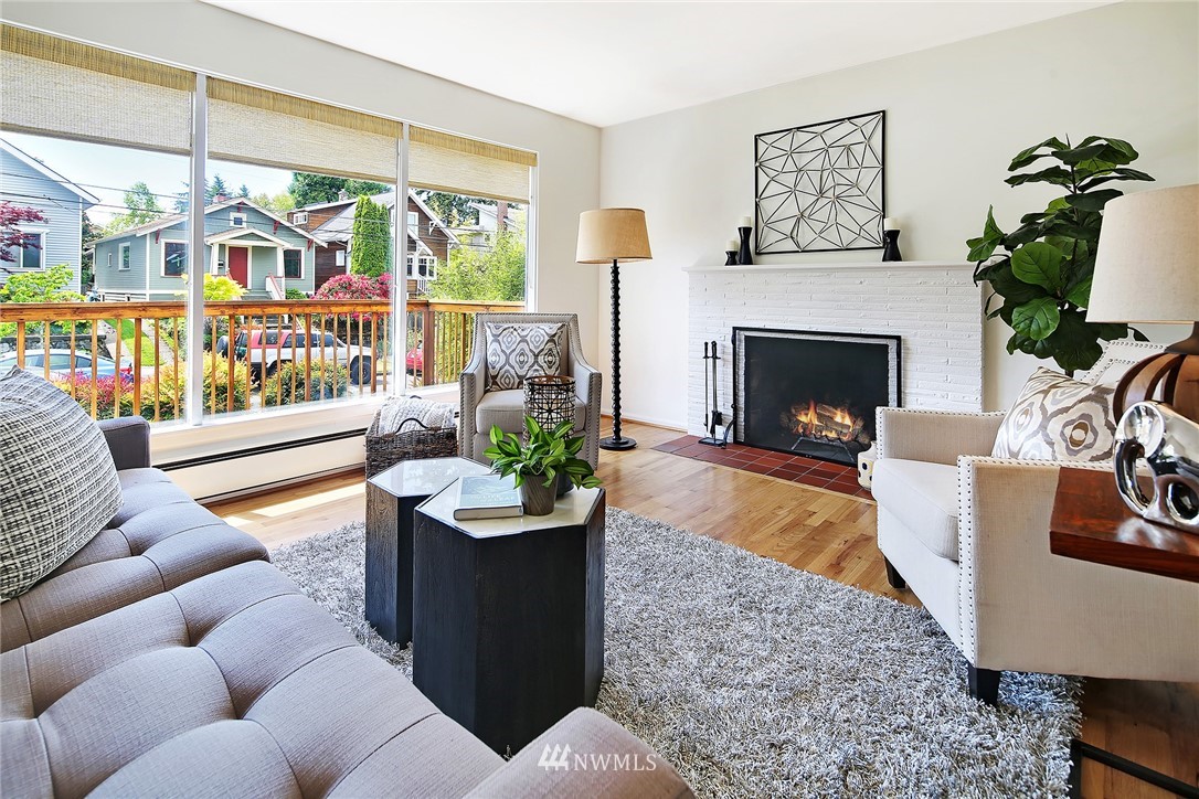 2332 North 60th Street Seattle, WA 98103 - Photo 4 of 20 Gallery Image 4