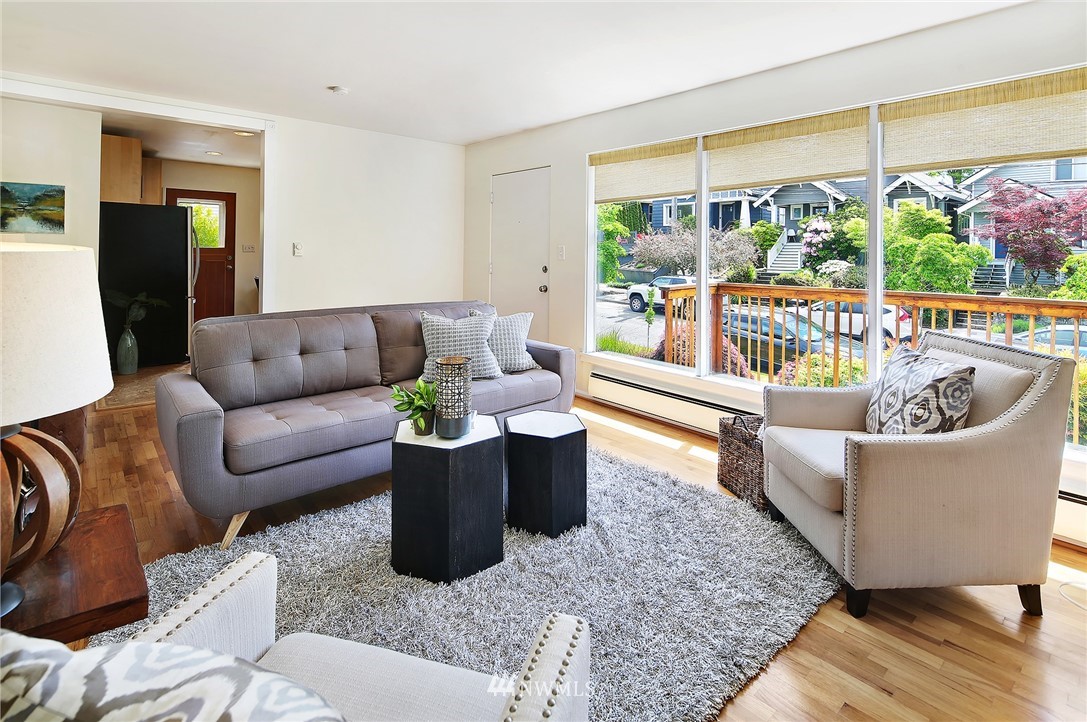 2332 North 60th Street Seattle, WA 98103 - Photo 5 of 20 Gallery Image 5
