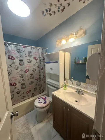 $559,000 | 174 Suydam Street, New Brunswick, NJ 08901