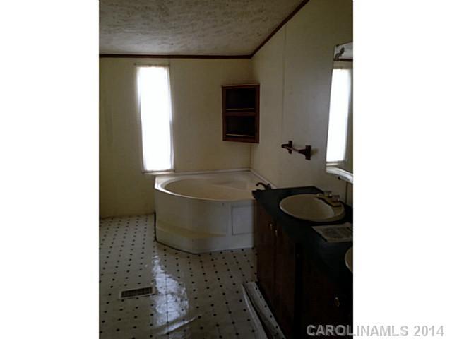 7624 Mt Olive Road Mount Pleasant, NC 28124 - Photo 7 of 16