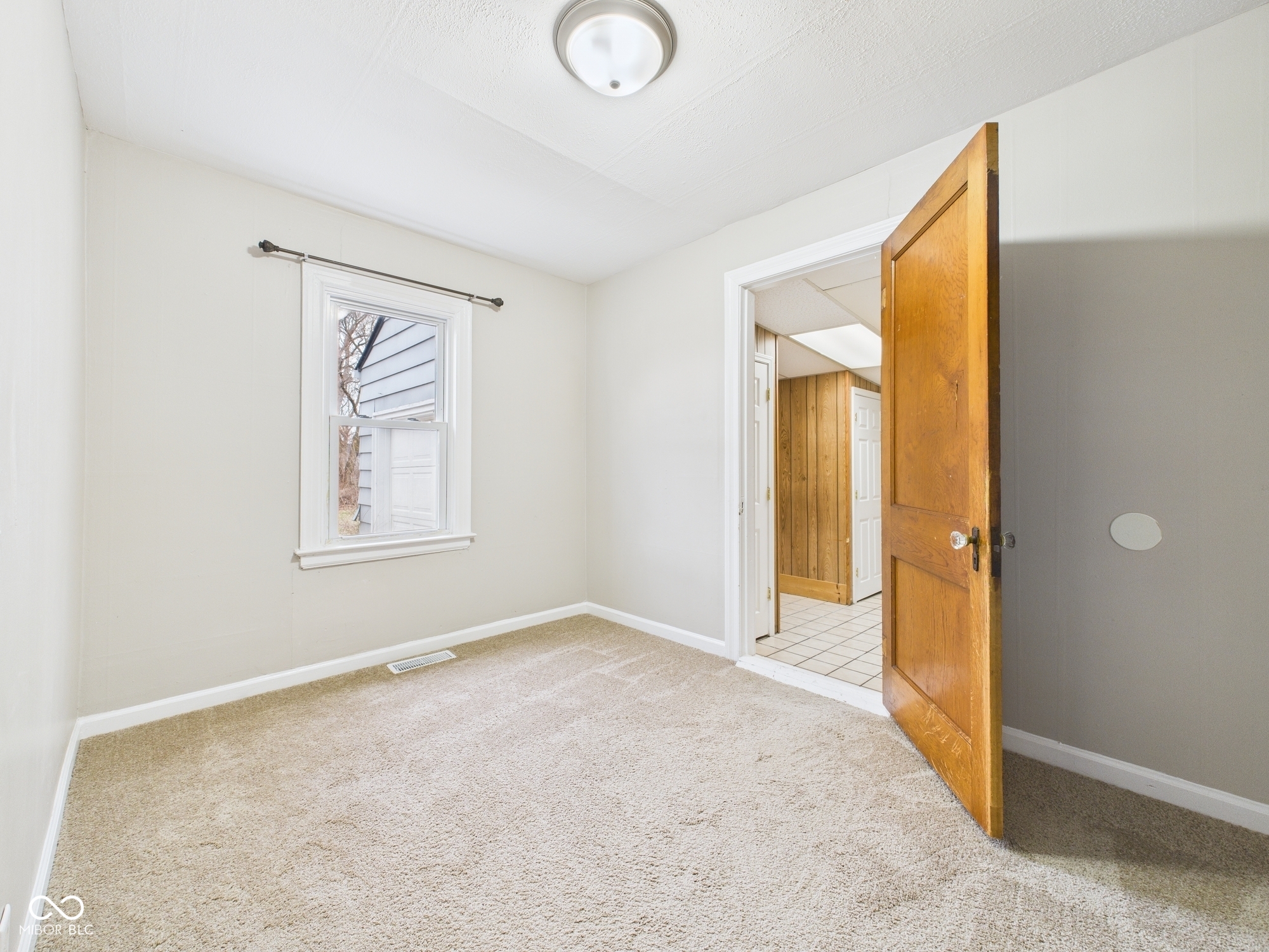 204 East 34th Street Anderson, IN 46013 - Photo 20 of 26