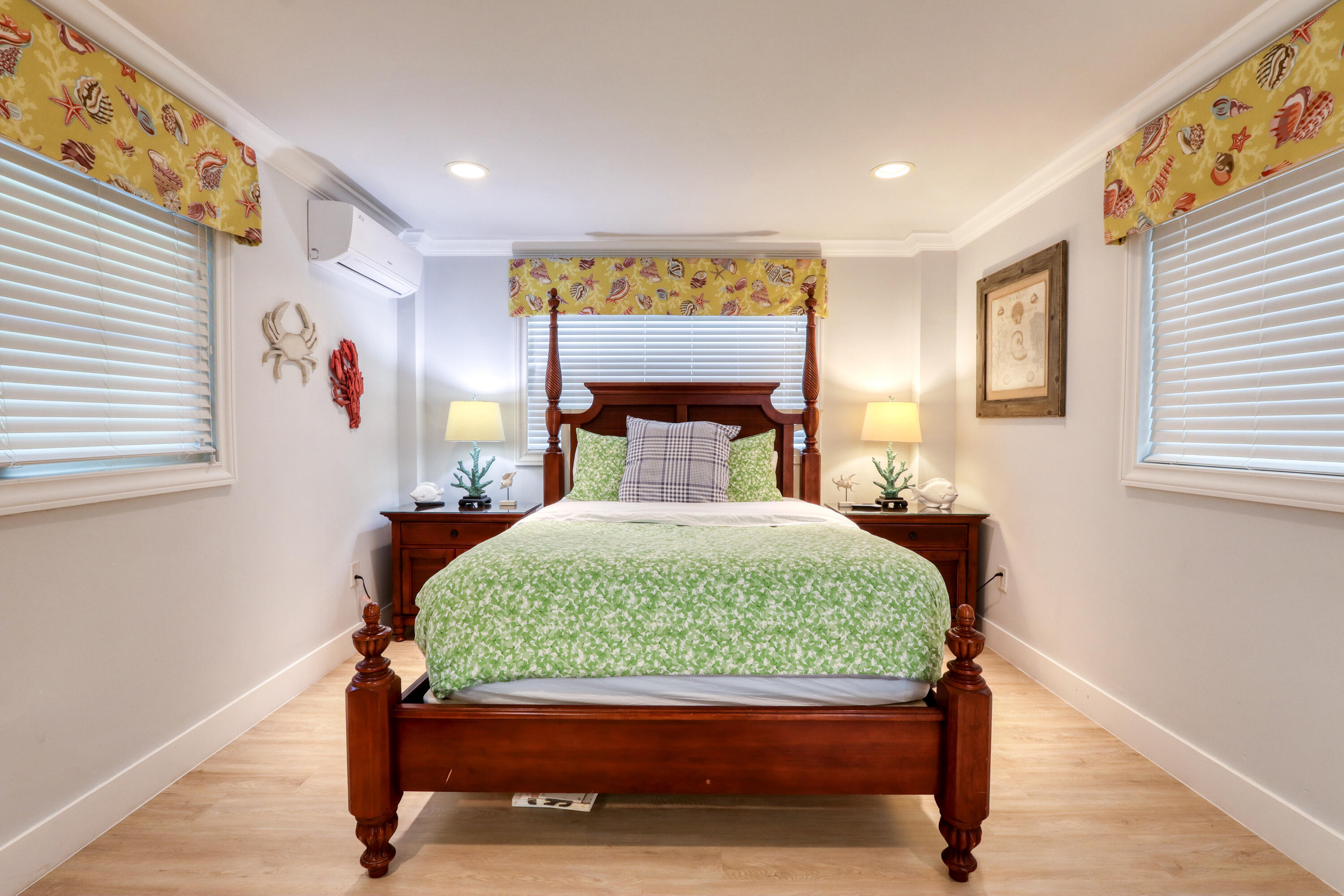 214 Aberdeen Court Tavernier, FL 33070 - Photo 79 of 81 a bed room with a bed and a window