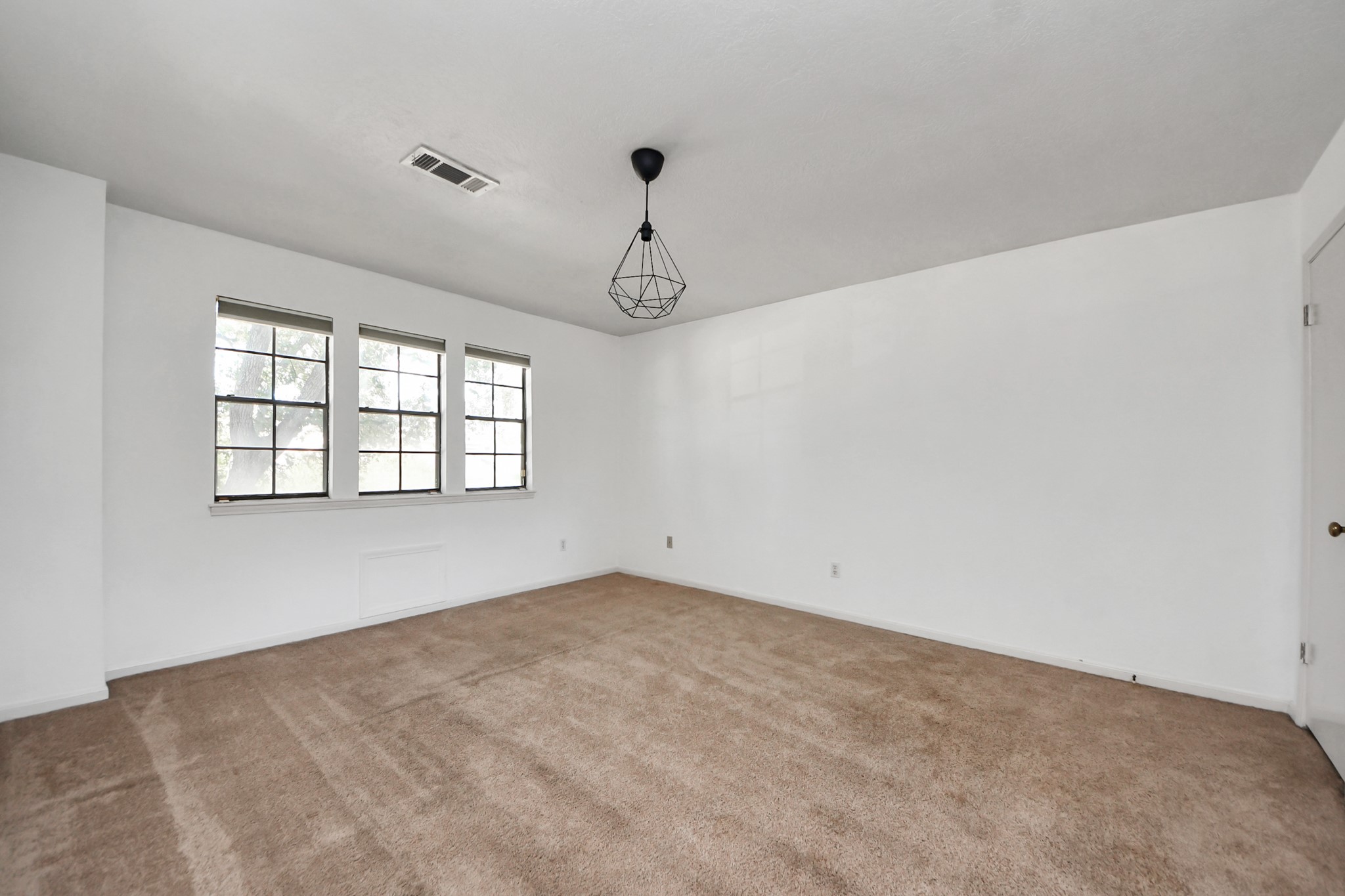 4712 Country Club View Baytown, TX 77521 - Photo 42 of 50 a view of an empty room with a window